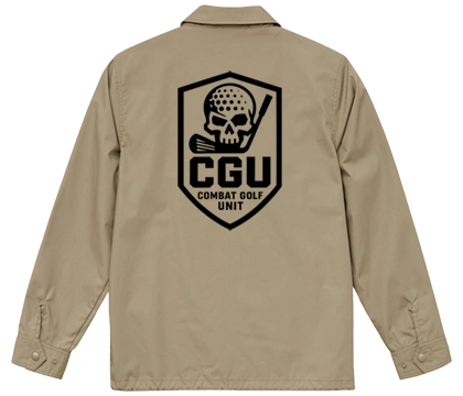 ベージュのコーチジャケットにブラックでシルクプリント