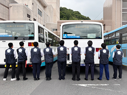 スタッフ用オリジナルベスト